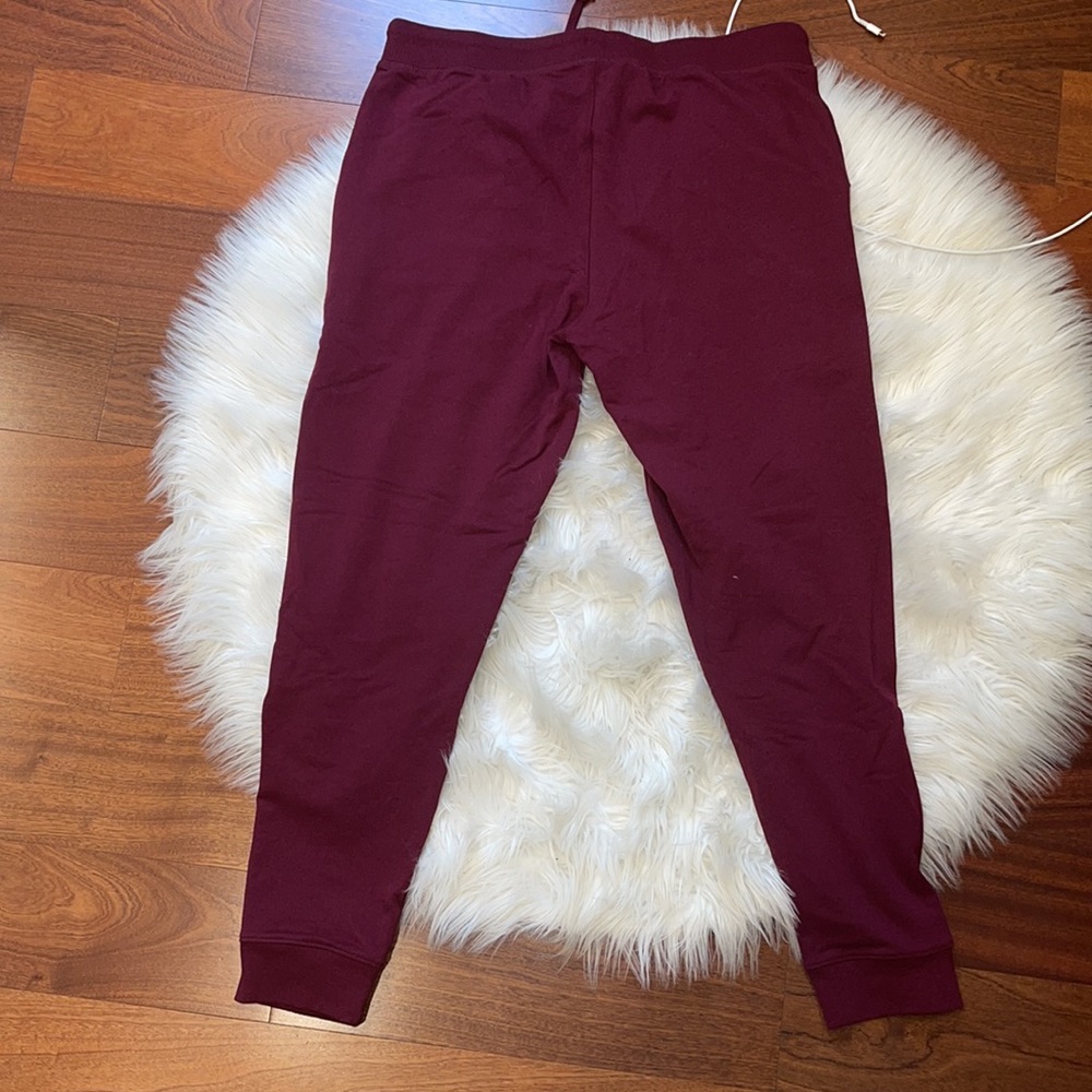 Joggers - Picture 2 of 6